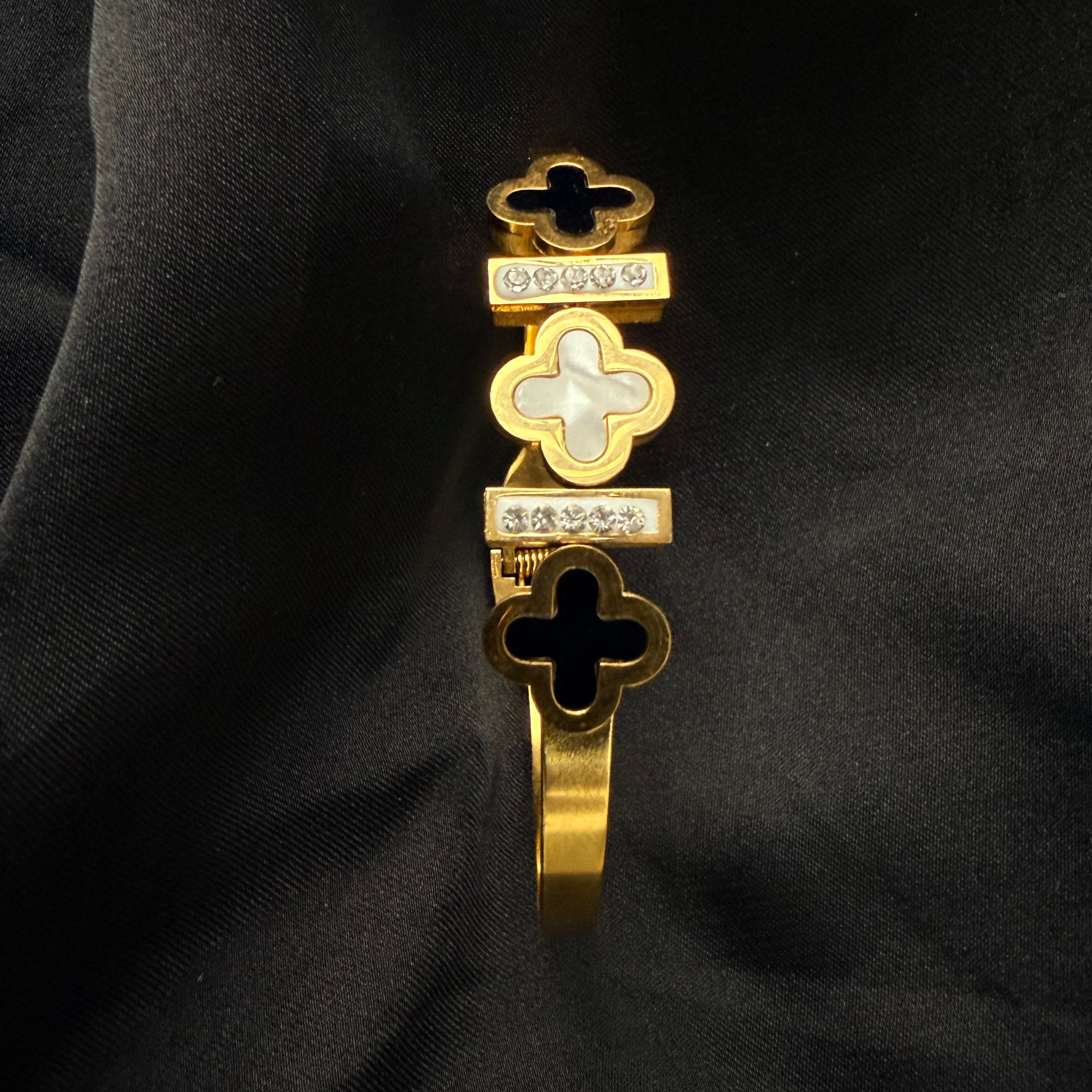 Gold-Plated Luxury Clover Charm Bracelet